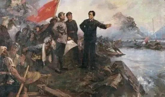【美丽田园】怡丽丝尔的这款喷雾,定妆护肤两不误!